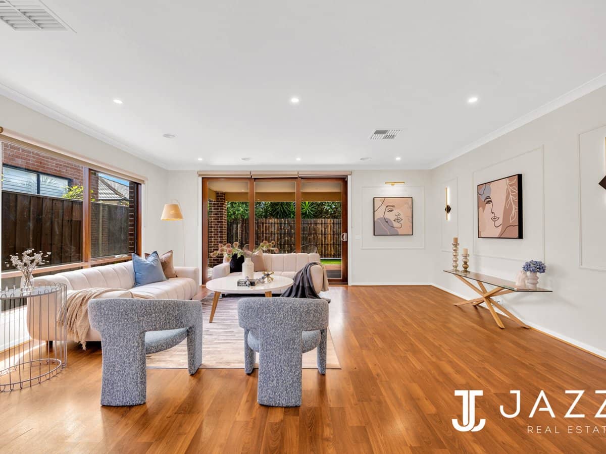 3 Heatherbell Avenue, POINT COOK - Thumbnail 5