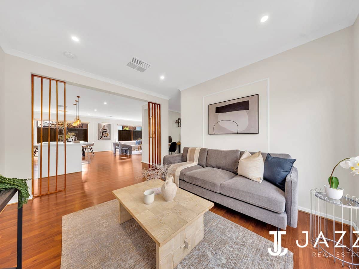 3 Heatherbell Avenue, POINT COOK - Thumbnail 8