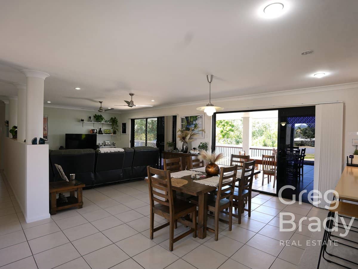 43 Hackett Court, CAMPWIN BEACH - Thumbnail 9