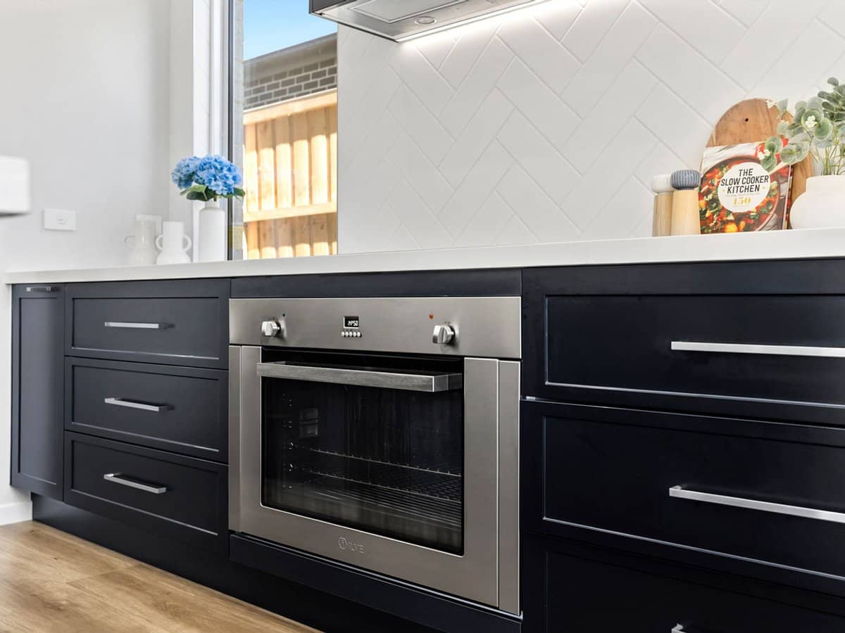 55 Speckle Circuit, SUNBURY - Thumbnail 6