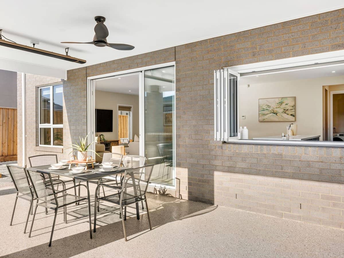 55 Speckle Circuit, SUNBURY - Thumbnail 21