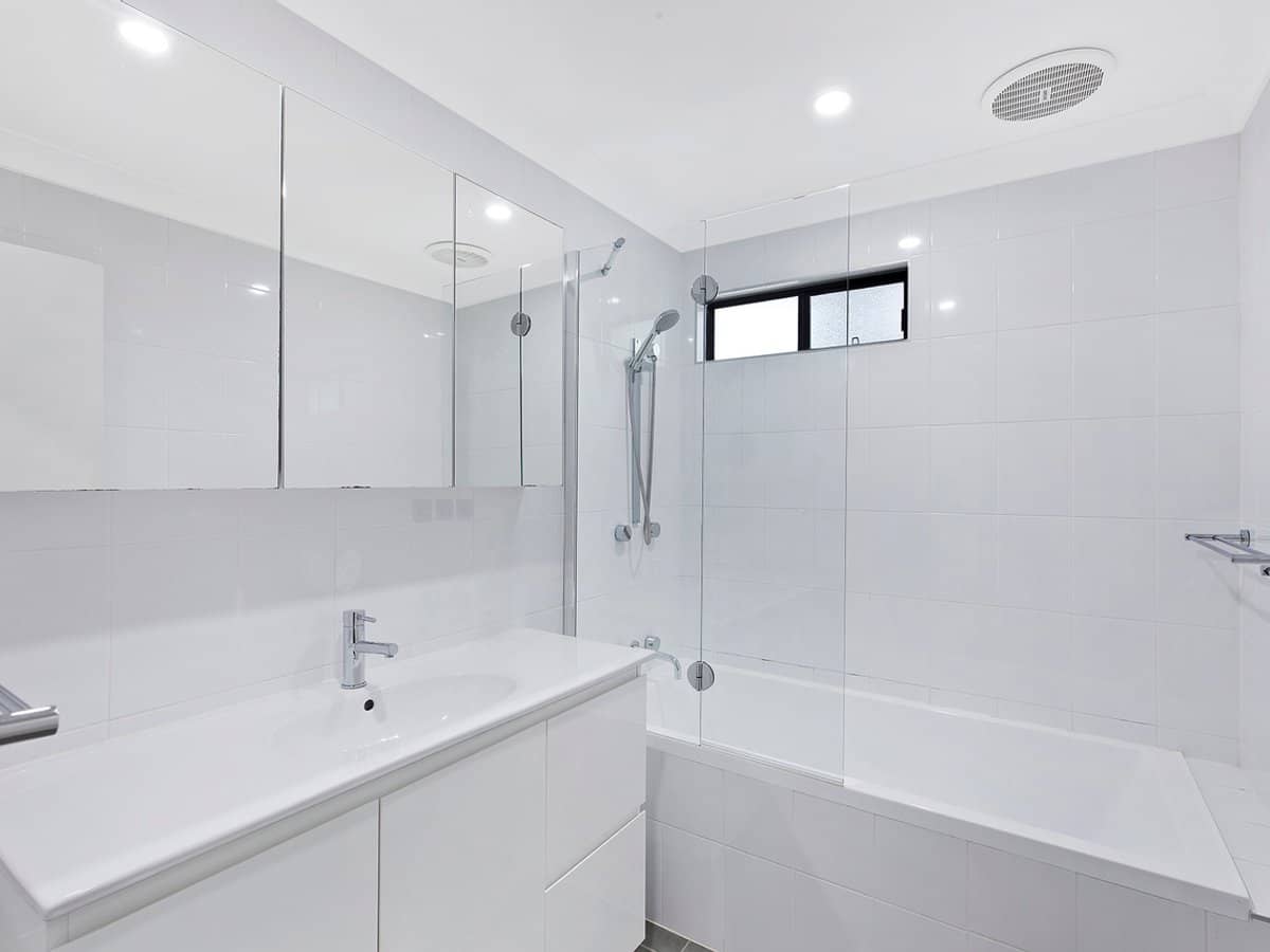 27 Moala Parade, CHARMHAVEN - Thumbnail 2