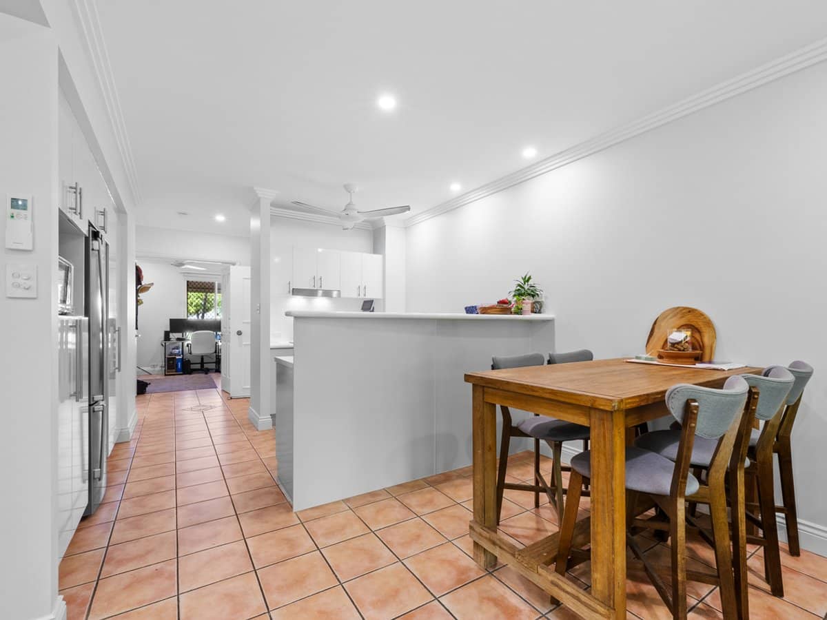 72-84 Kowinka Street, WHITE ROCK - Thumbnail 2