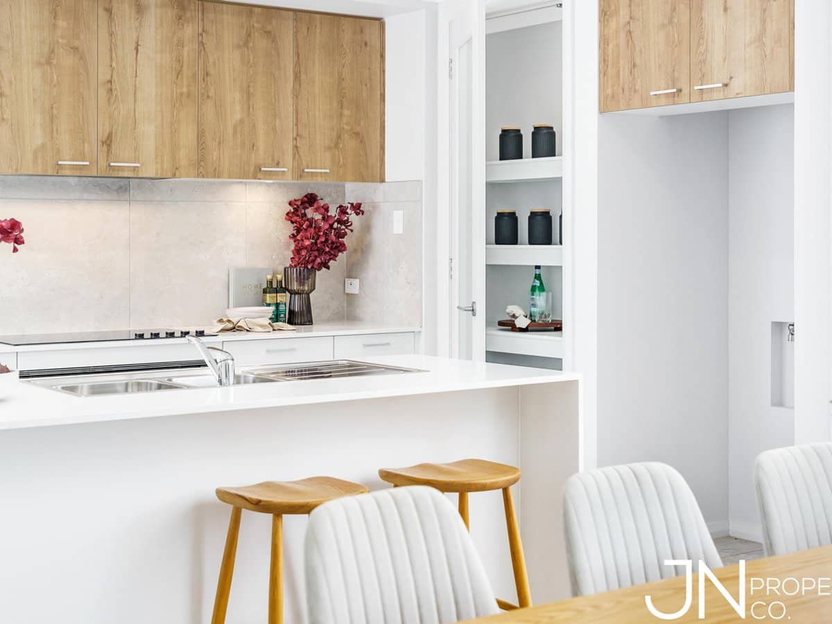 35 Barclay Drive, NORTH ROTHBURY - Thumbnail 7