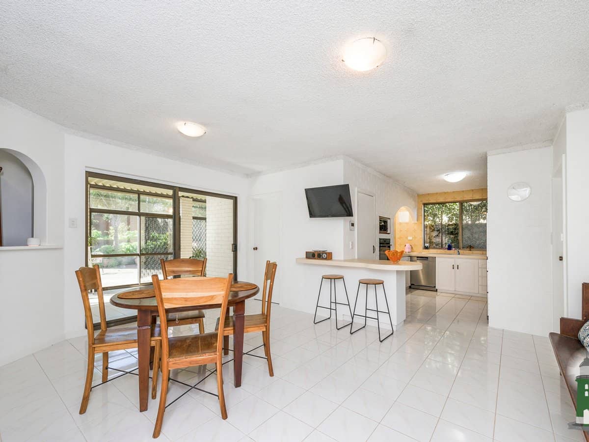 204 Clontarf Road, HAMILTON HILL - Thumbnail 8