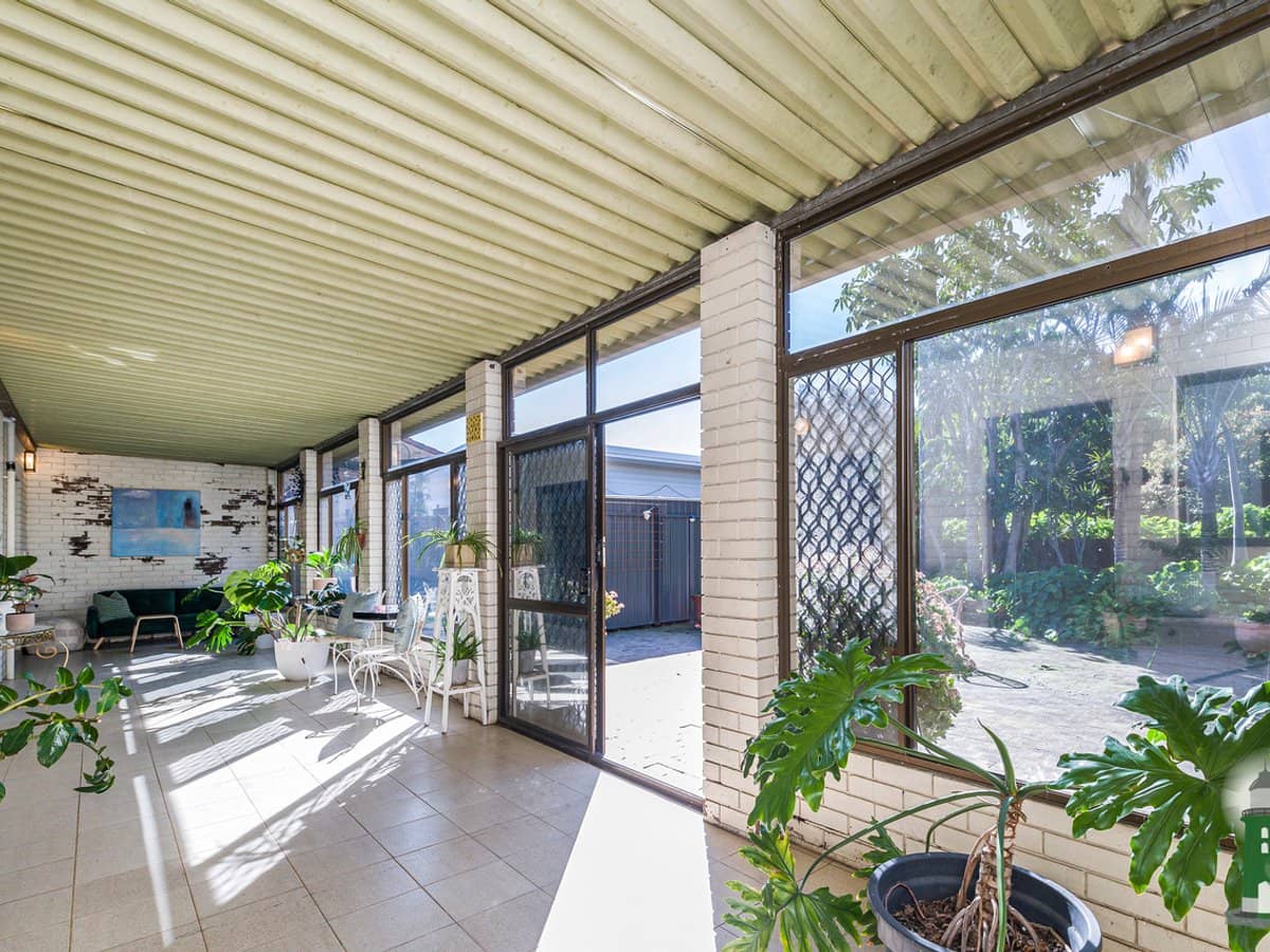 204 Clontarf Road, HAMILTON HILL - Thumbnail 14