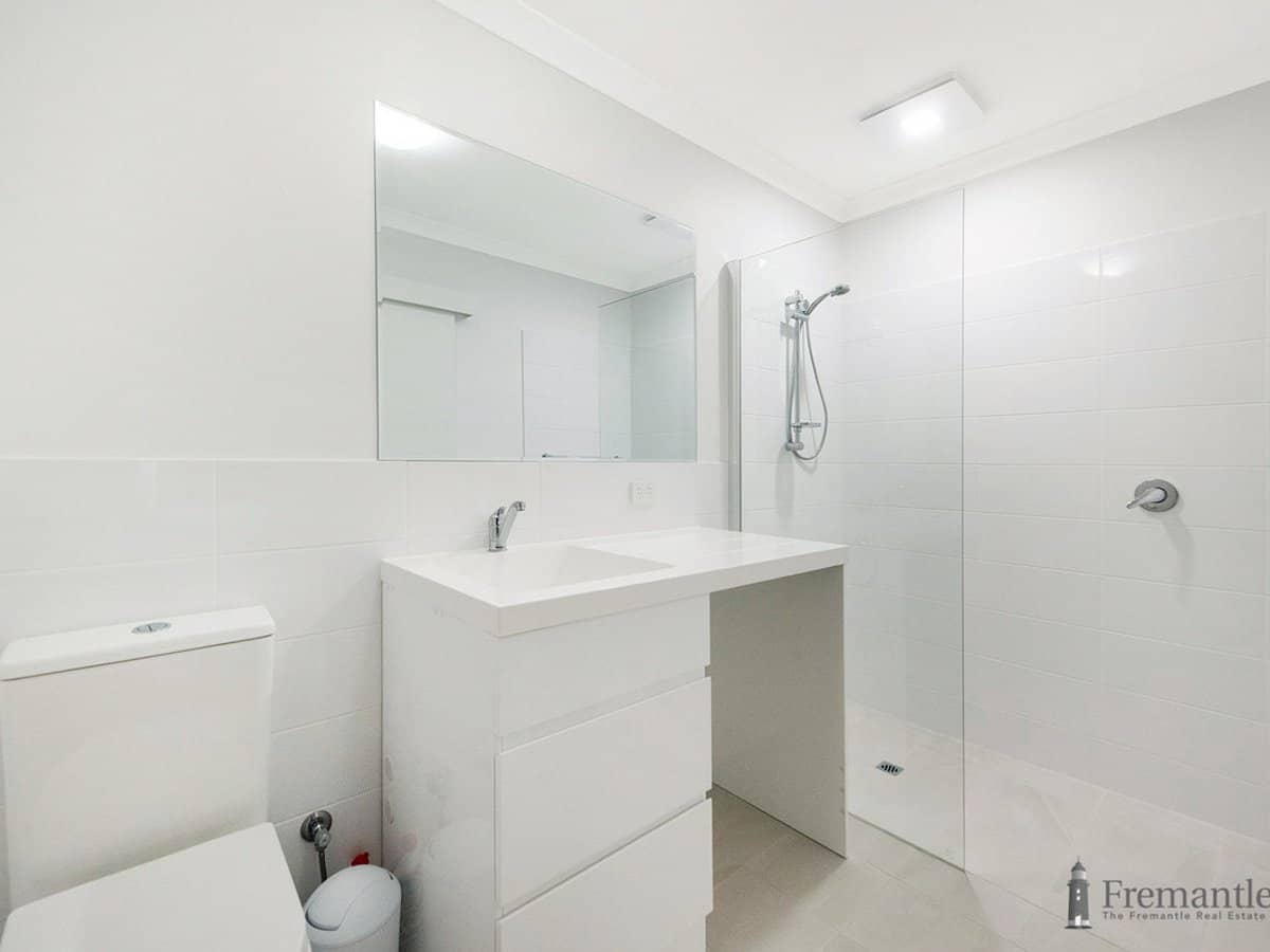 204 Clontarf Road, HAMILTON HILL - Thumbnail 17