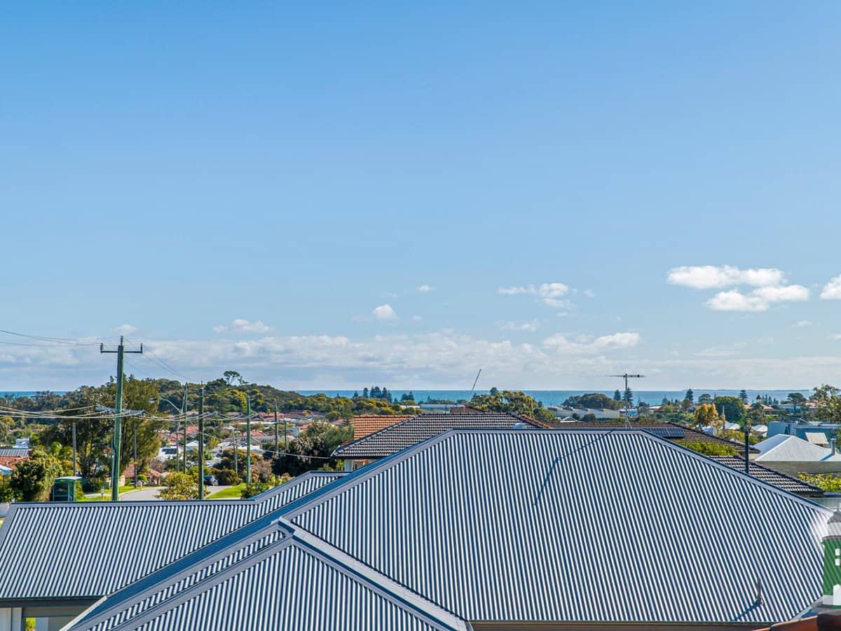 204 Clontarf Road, HAMILTON HILL - Thumbnail 23