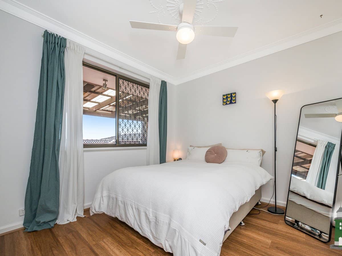 204 Clontarf Road, HAMILTON HILL - Thumbnail 29