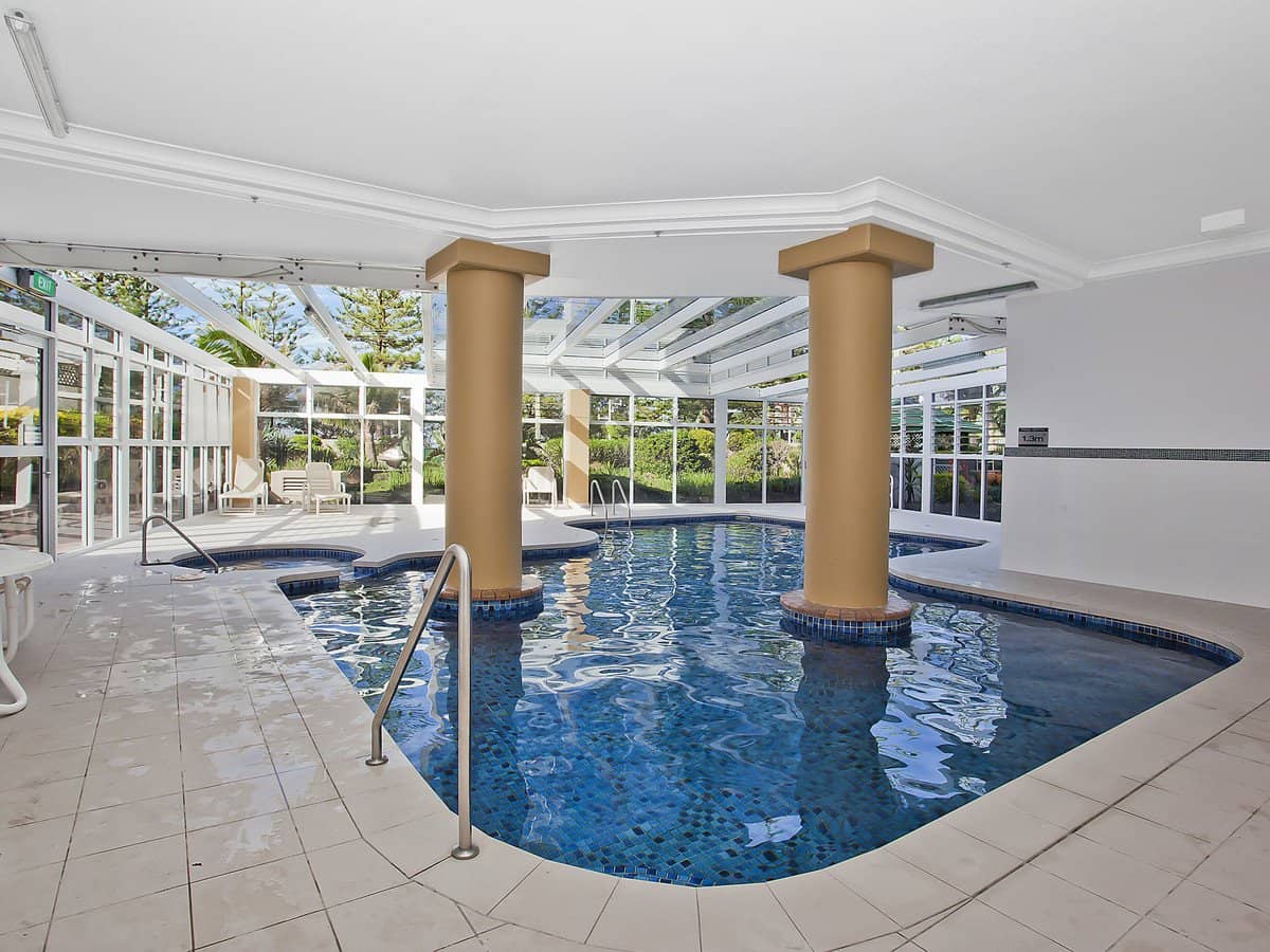 238 The Esplanade, Burleigh Heads - Thumbnail 21