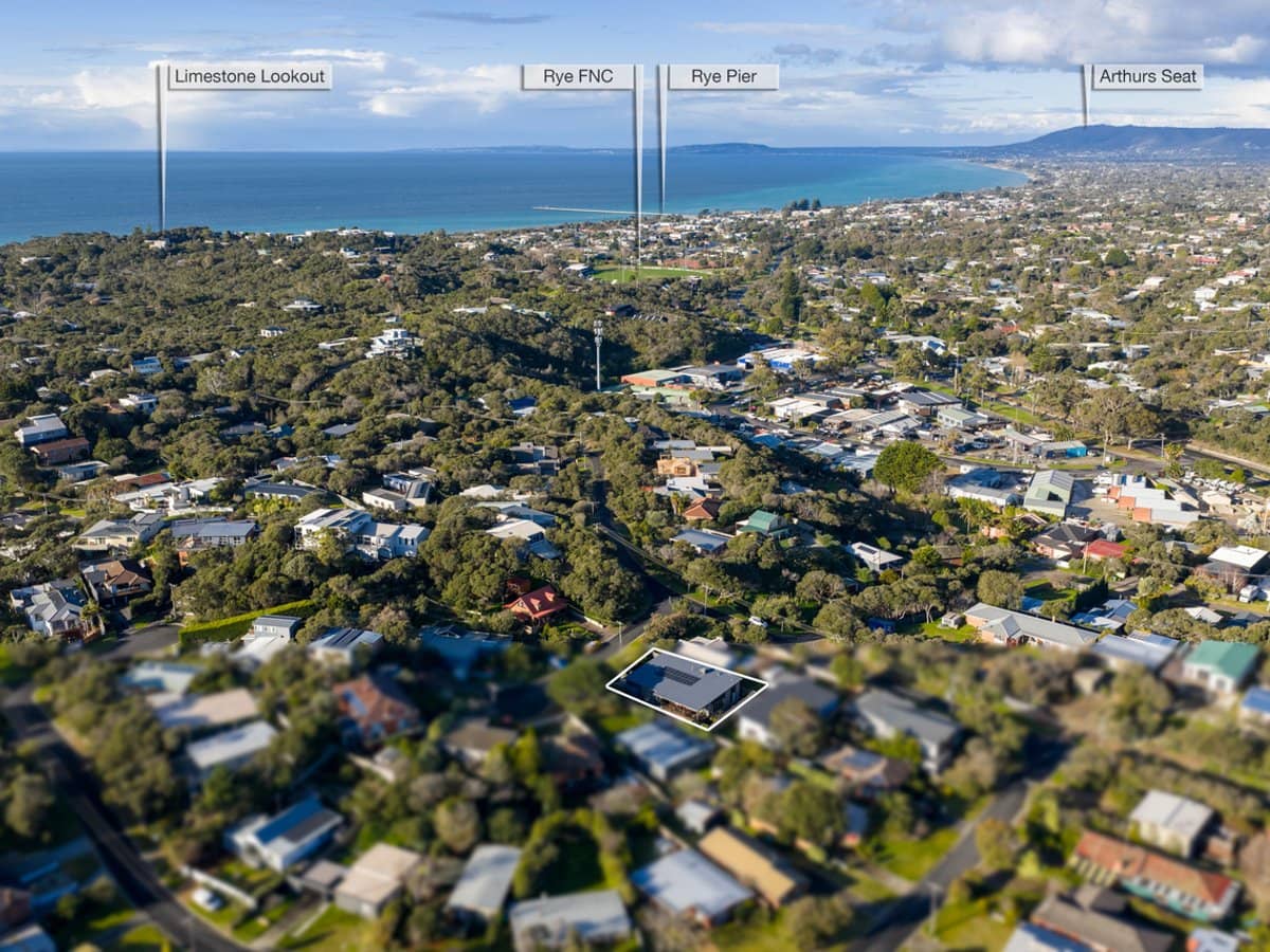 18 Adele Court, RYE - Thumbnail 26