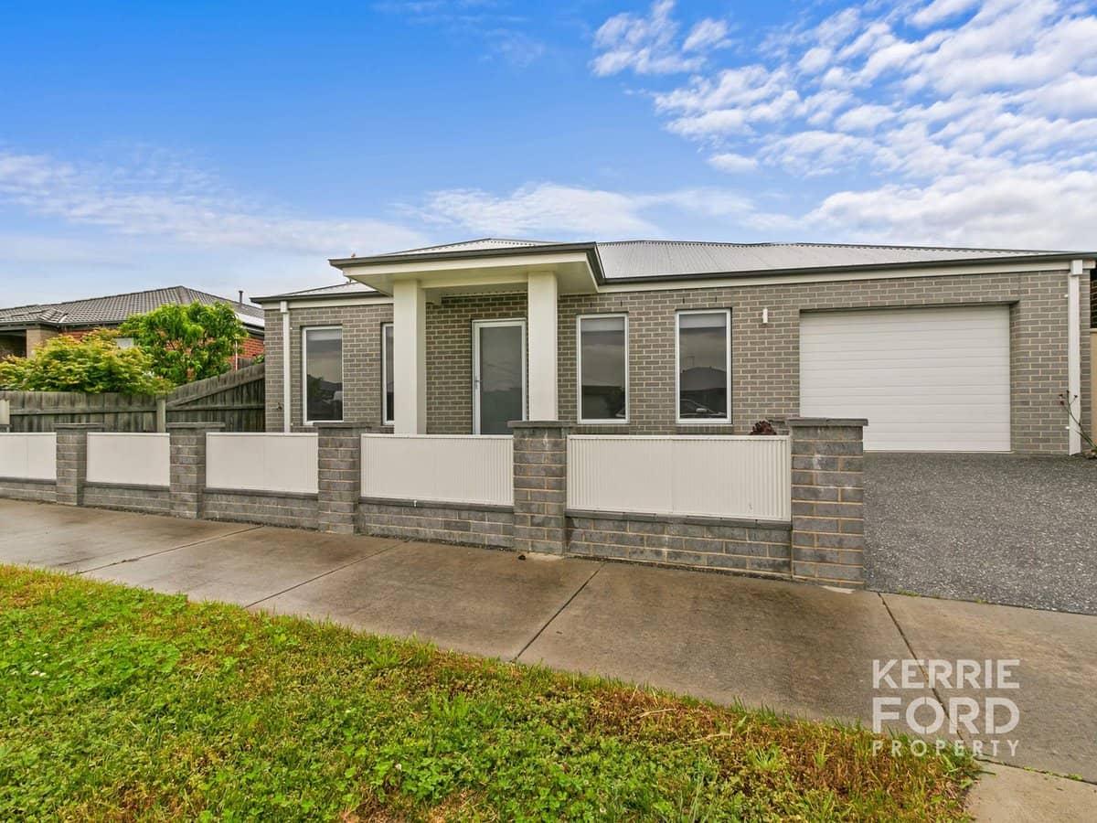 34A Balmoral Place, TRARALGON - Thumbnail 1
