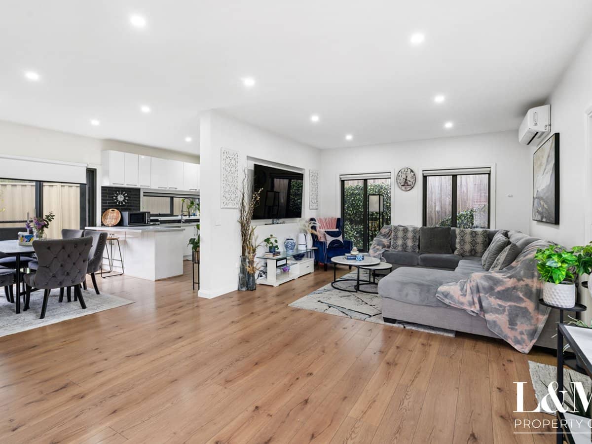 95 Kenny Street, WESTMEADOWS - Thumbnail 2