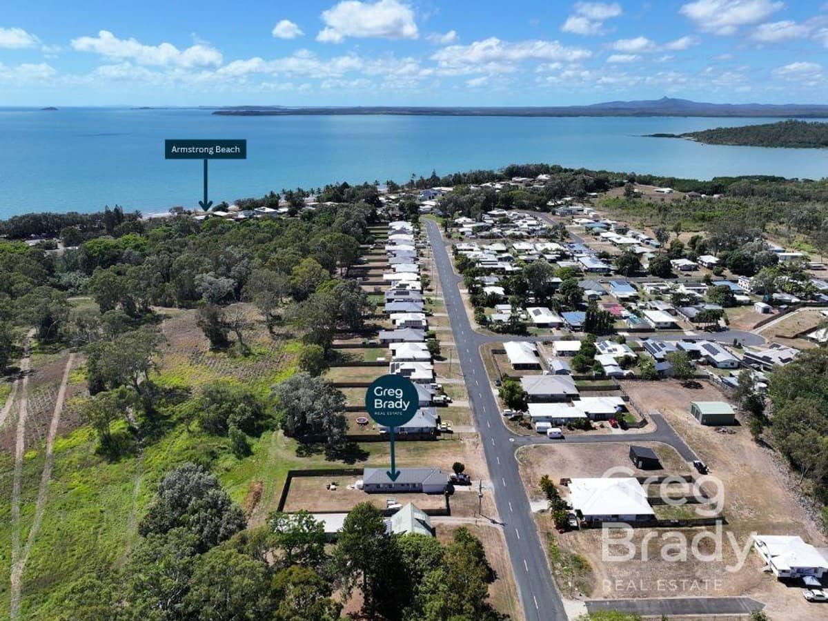 50 Armstrong Beach Road, ARMSTRONG BEACH - Thumbnail 3
