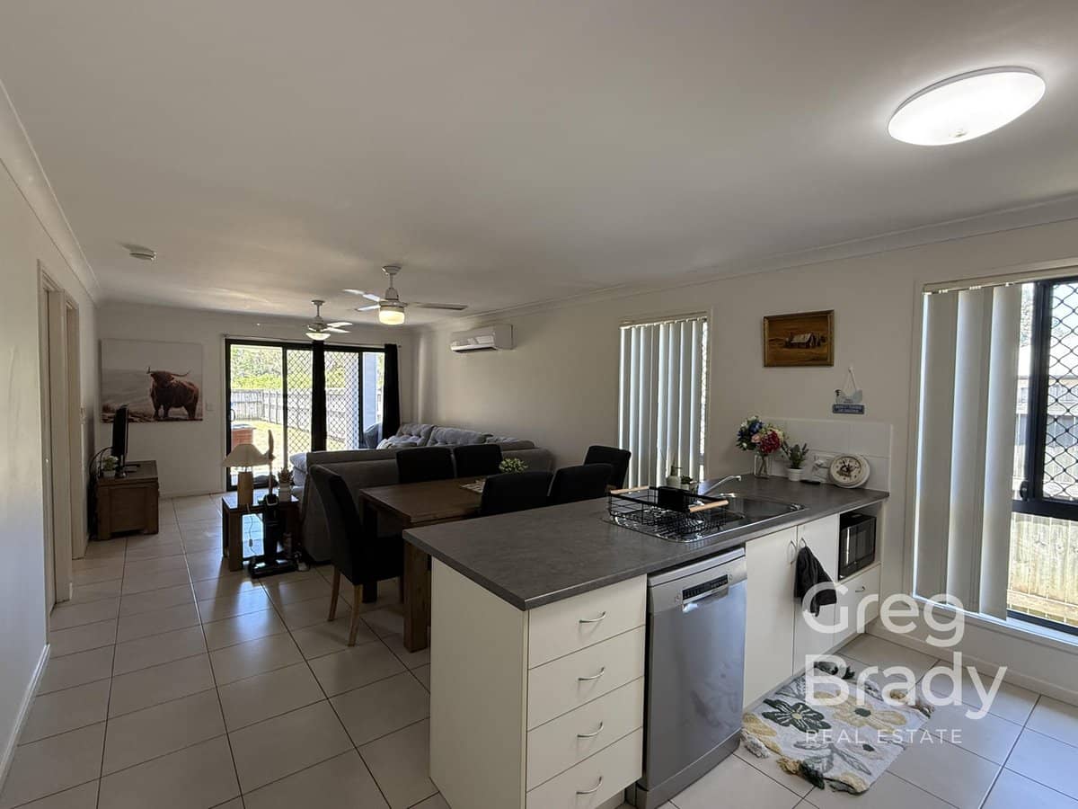 50 Armstrong Beach Road, ARMSTRONG BEACH - Thumbnail 5