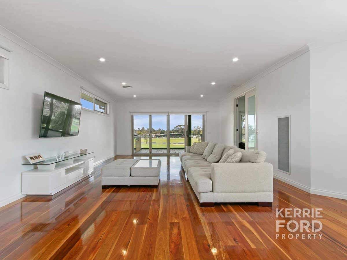 29 High Street, TRARALGON - Thumbnail 9