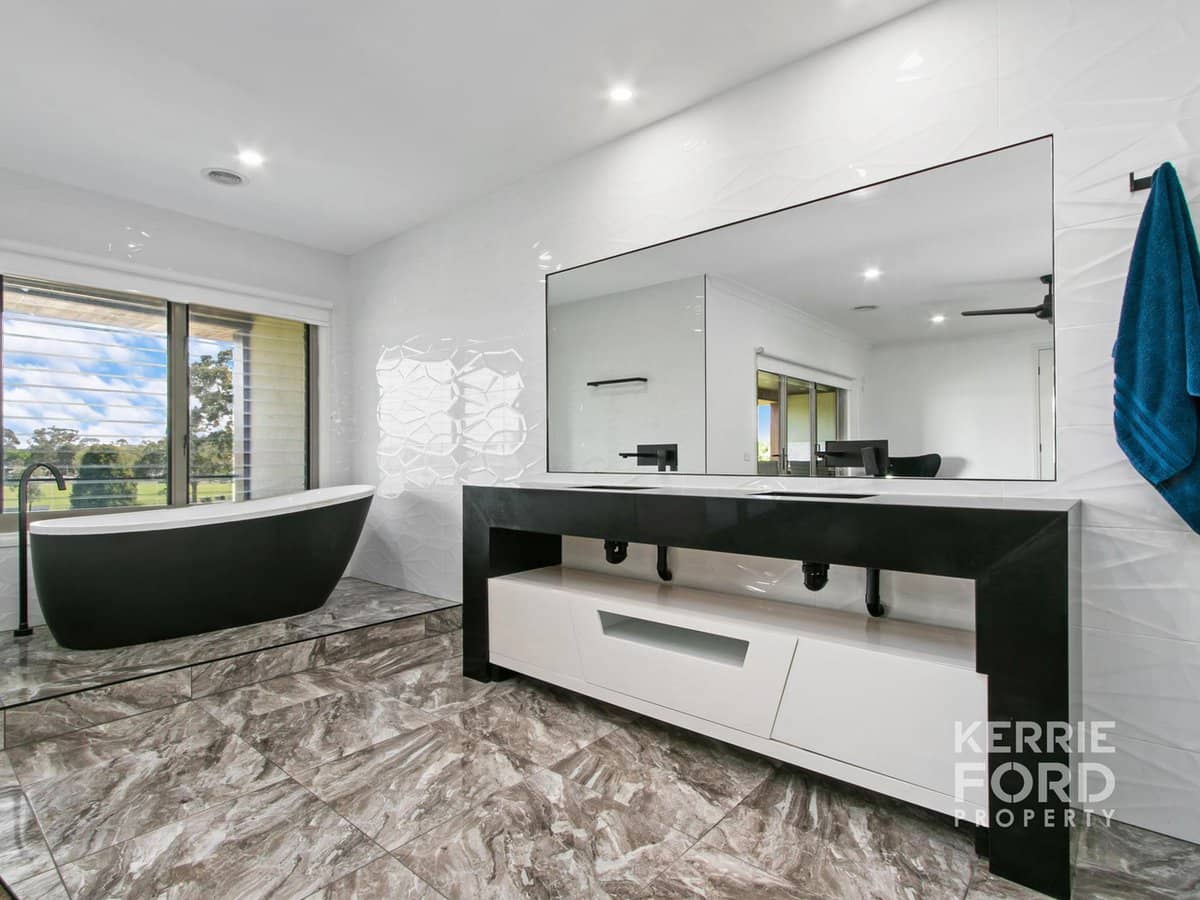 29 High Street, TRARALGON - Thumbnail 18