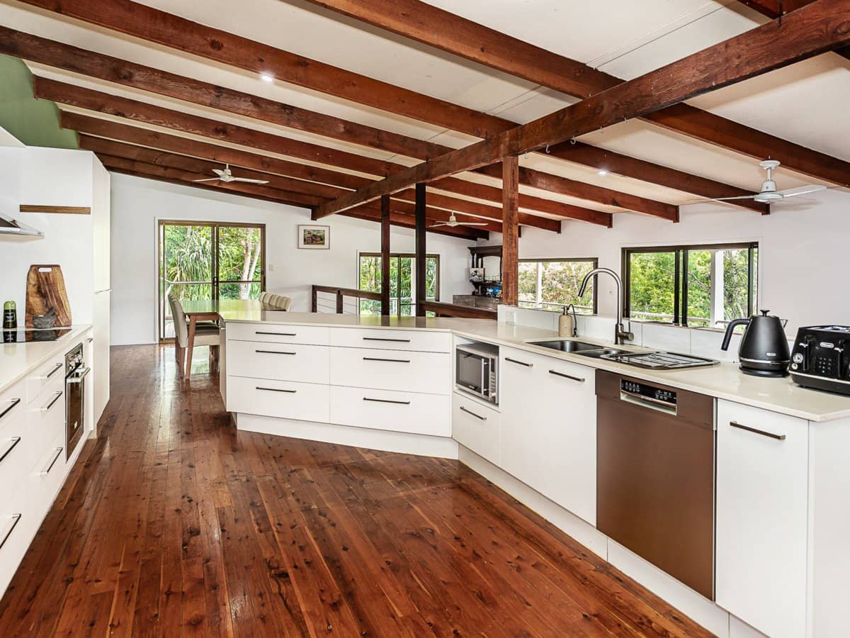 44 Uplands Court, TALLAI - Thumbnail 1