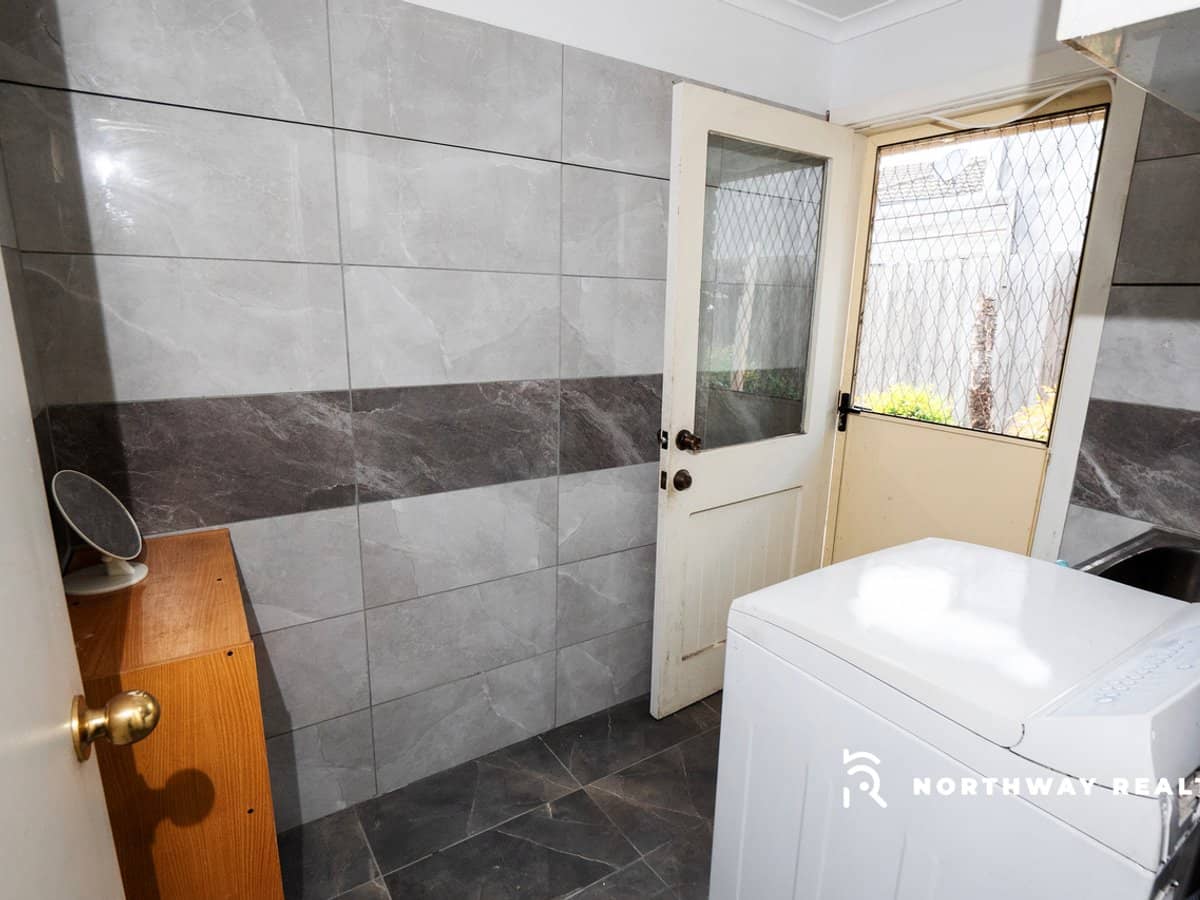 5 Ealing Close, CRAIGIEBURN - Thumbnail 13