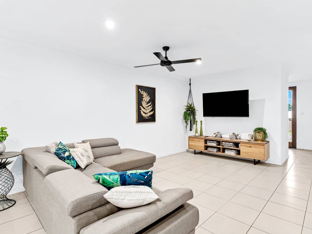 2 Forest Pines Boulevard, FOREST GLEN - Thumbnail 8