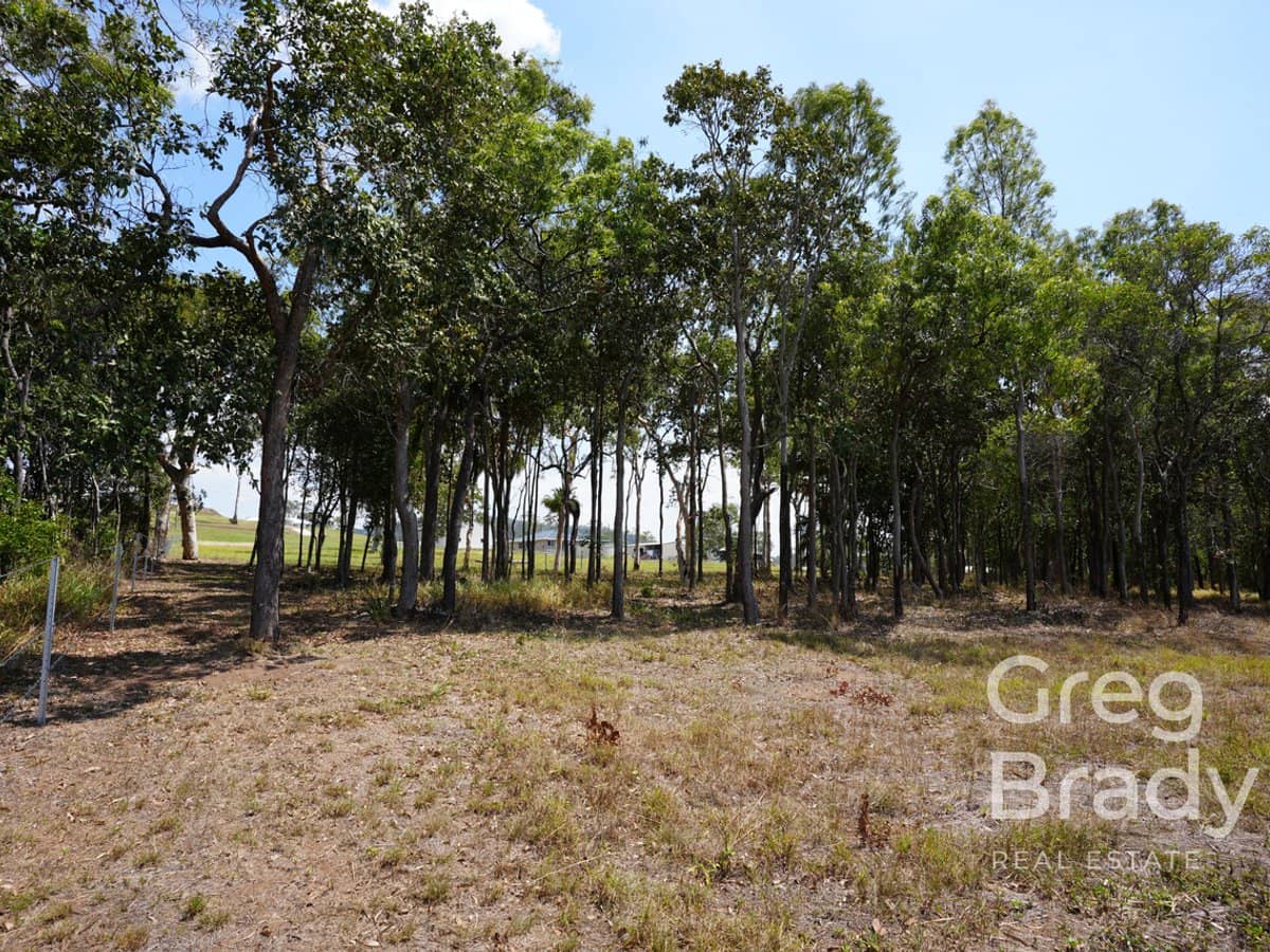 175 Moonlight Drive, SARINA - Thumbnail 14