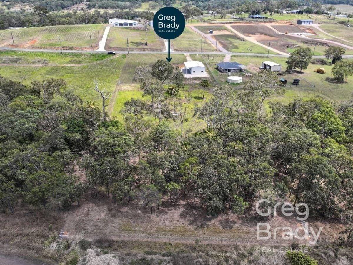 175 Moonlight Drive, SARINA - Thumbnail 18