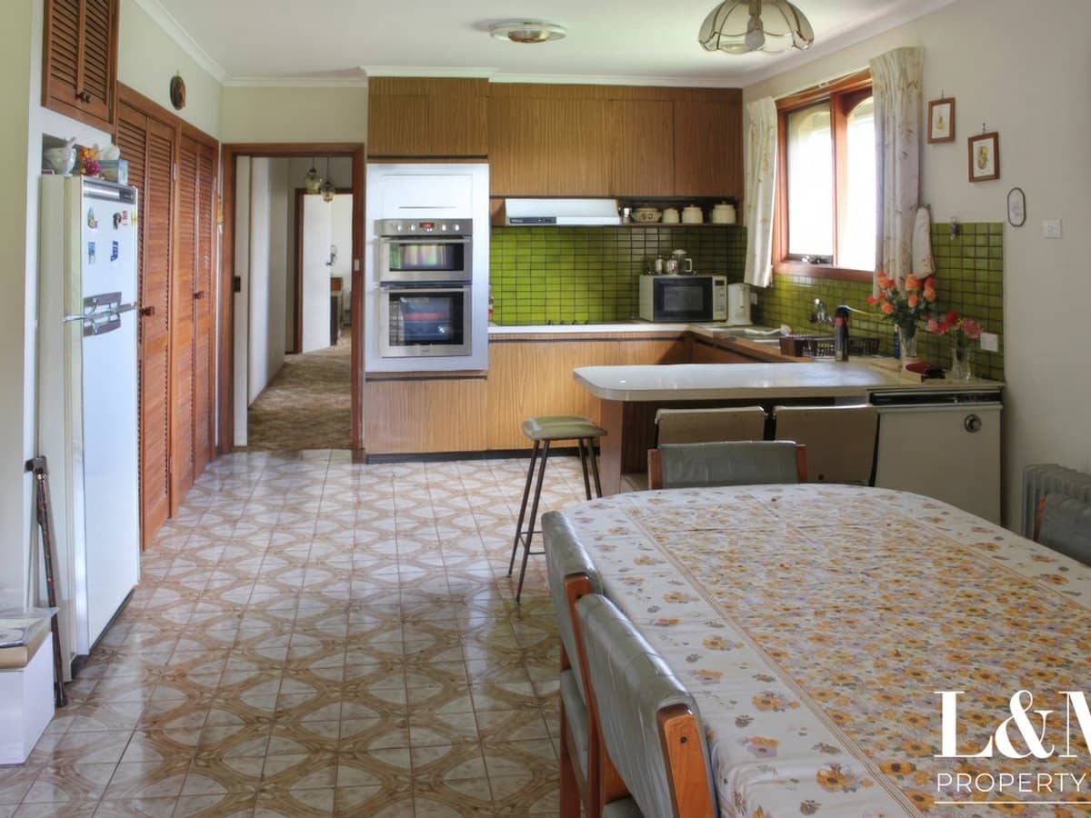 96 Cuttriss Road, WERRIBEE SOUTH - Thumbnail 7