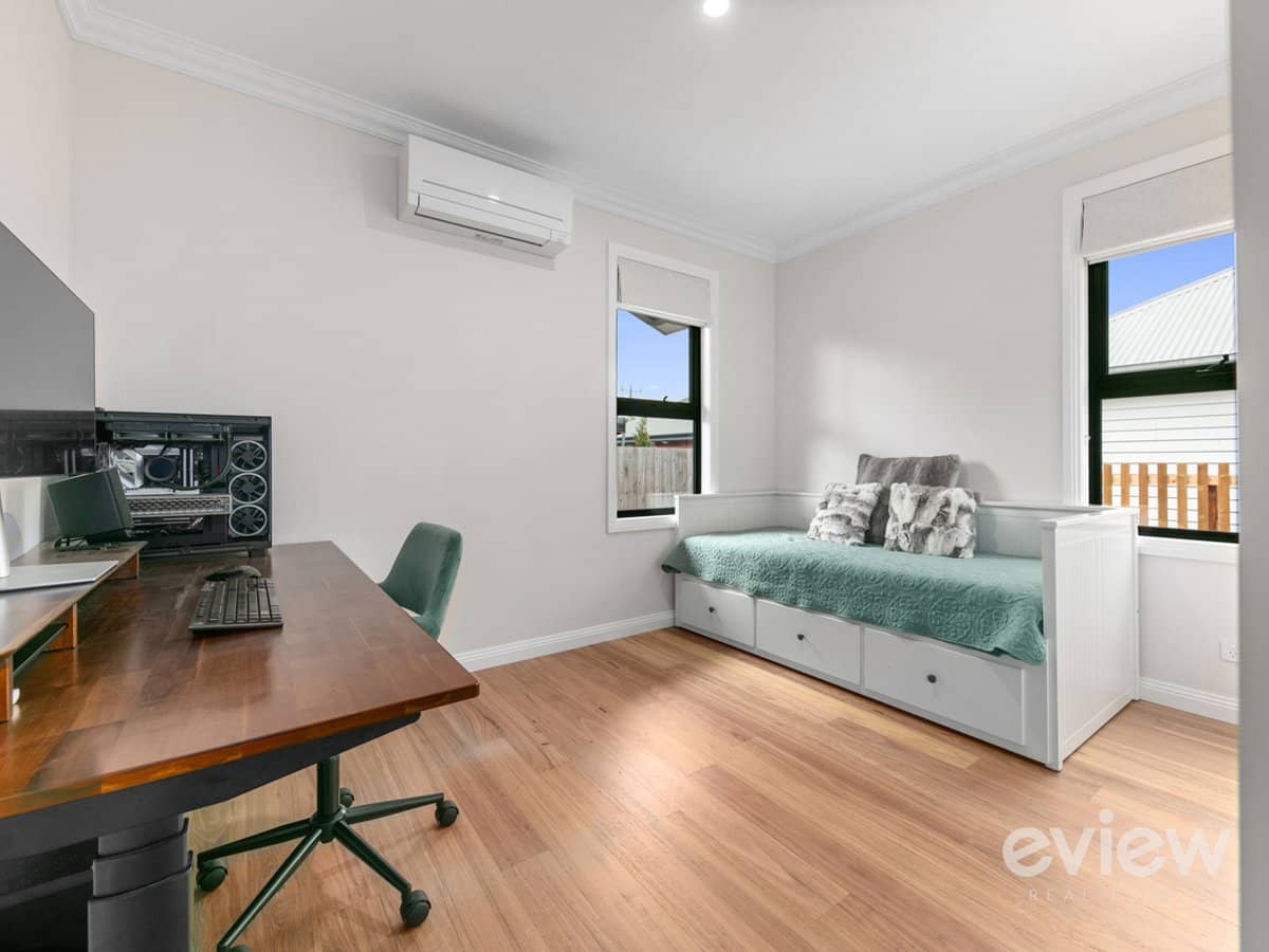 2/1 Fisken Street, BACCHUS MARSH - Thumbnail 6