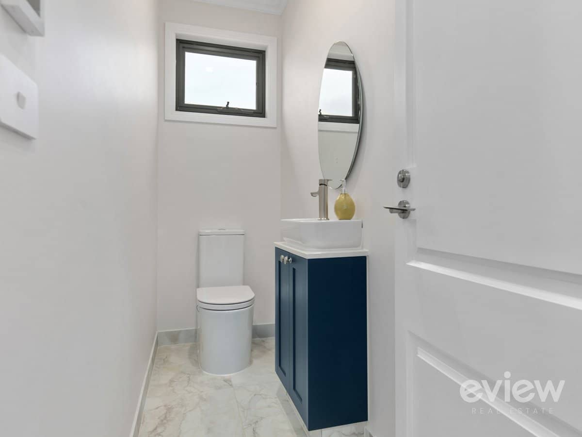 2/1 Fisken Street, BACCHUS MARSH - Thumbnail 8