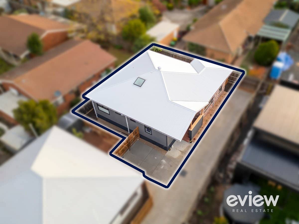 2/1 Fisken Street, BACCHUS MARSH - Thumbnail 10