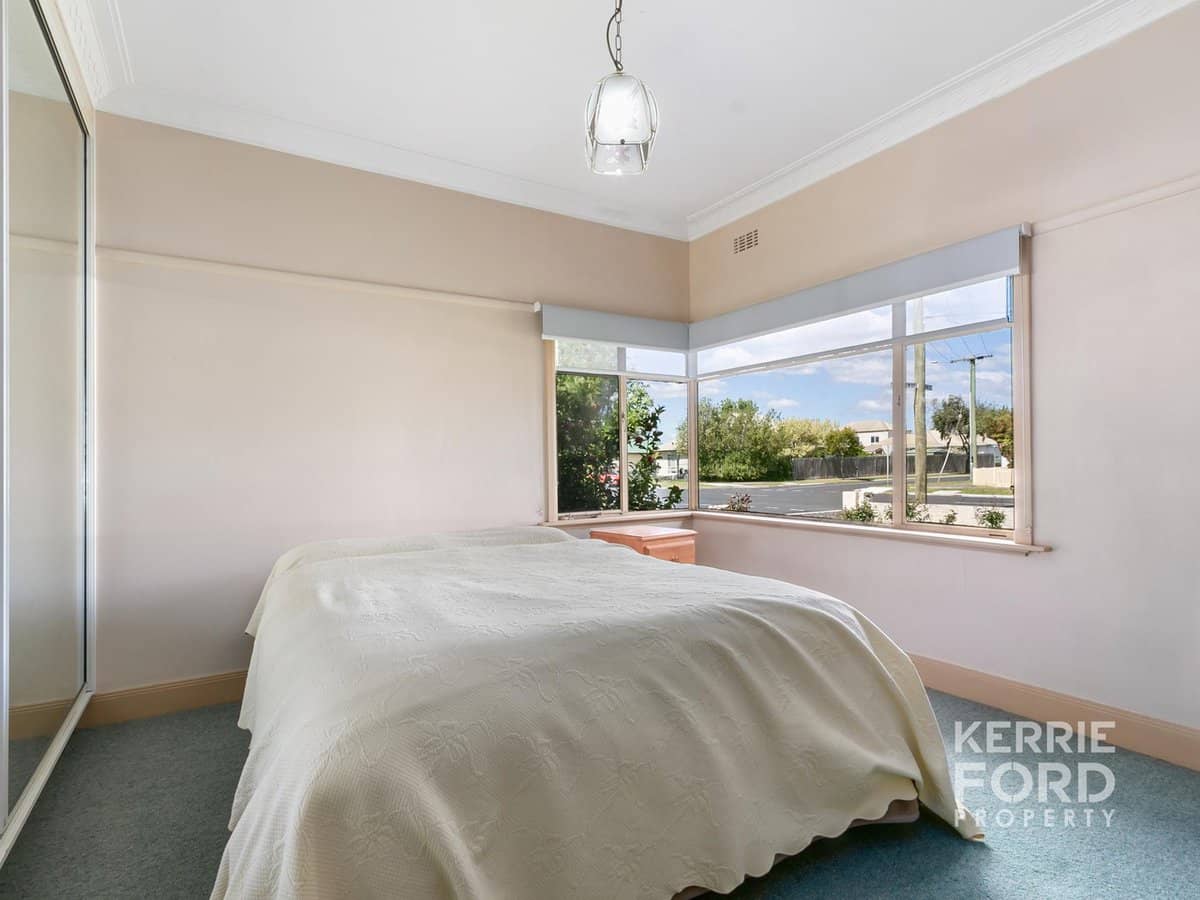 42 Henry Street, TRARALGON - Thumbnail 10