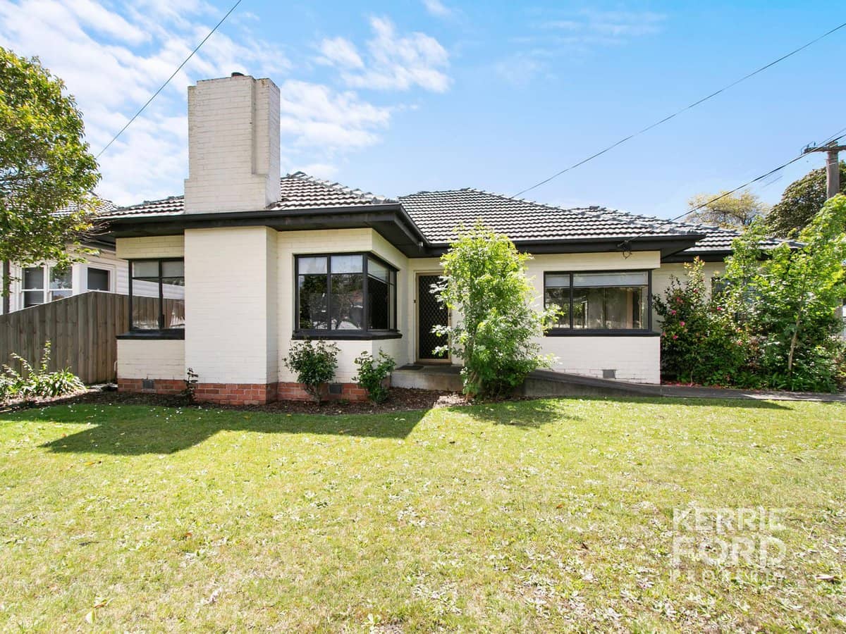 42 Henry Street, TRARALGON - Thumbnail 18