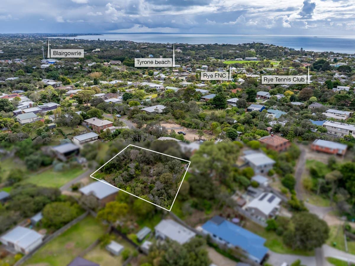 4-6 Tuerong Street, RYE - Thumbnail 1