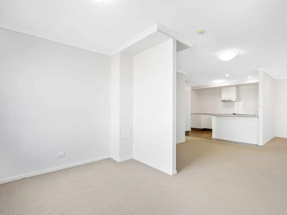 1-11 Gona Street, BEENLEIGH - Thumbnail 4