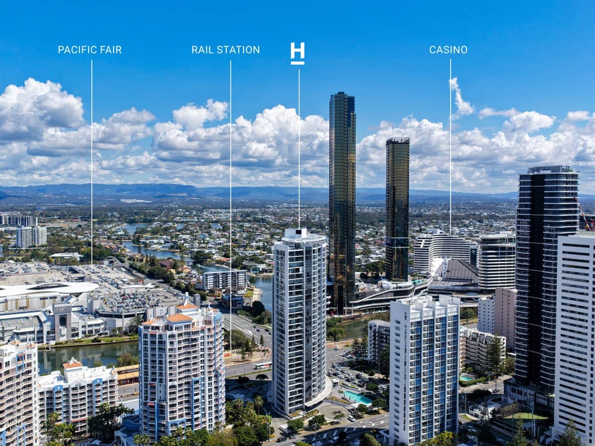 22 Surf Parade, BROADBEACH - Thumbnail 17