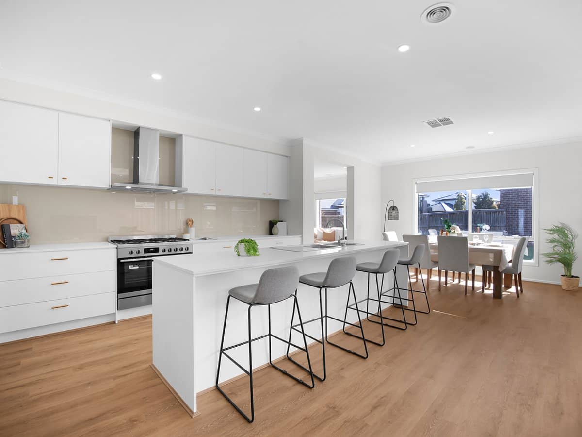 30 Michigan Crescent, MANOR LAKES - Thumbnail 10