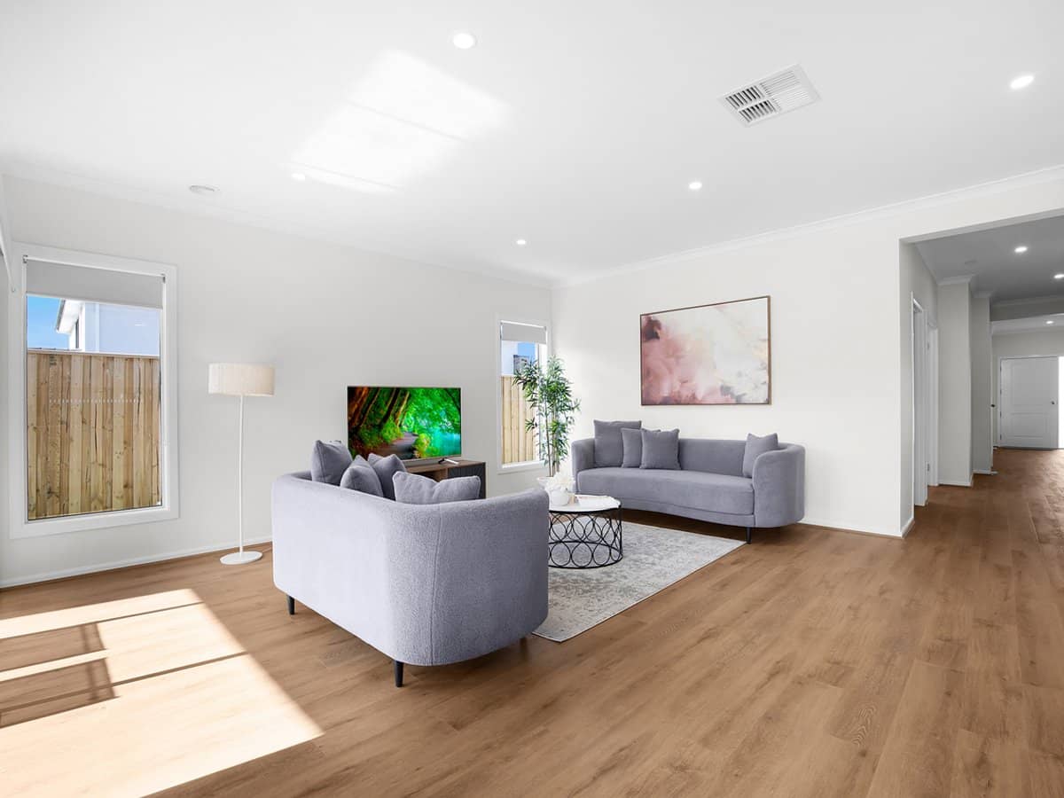 30 Michigan Crescent, MANOR LAKES - Thumbnail 11