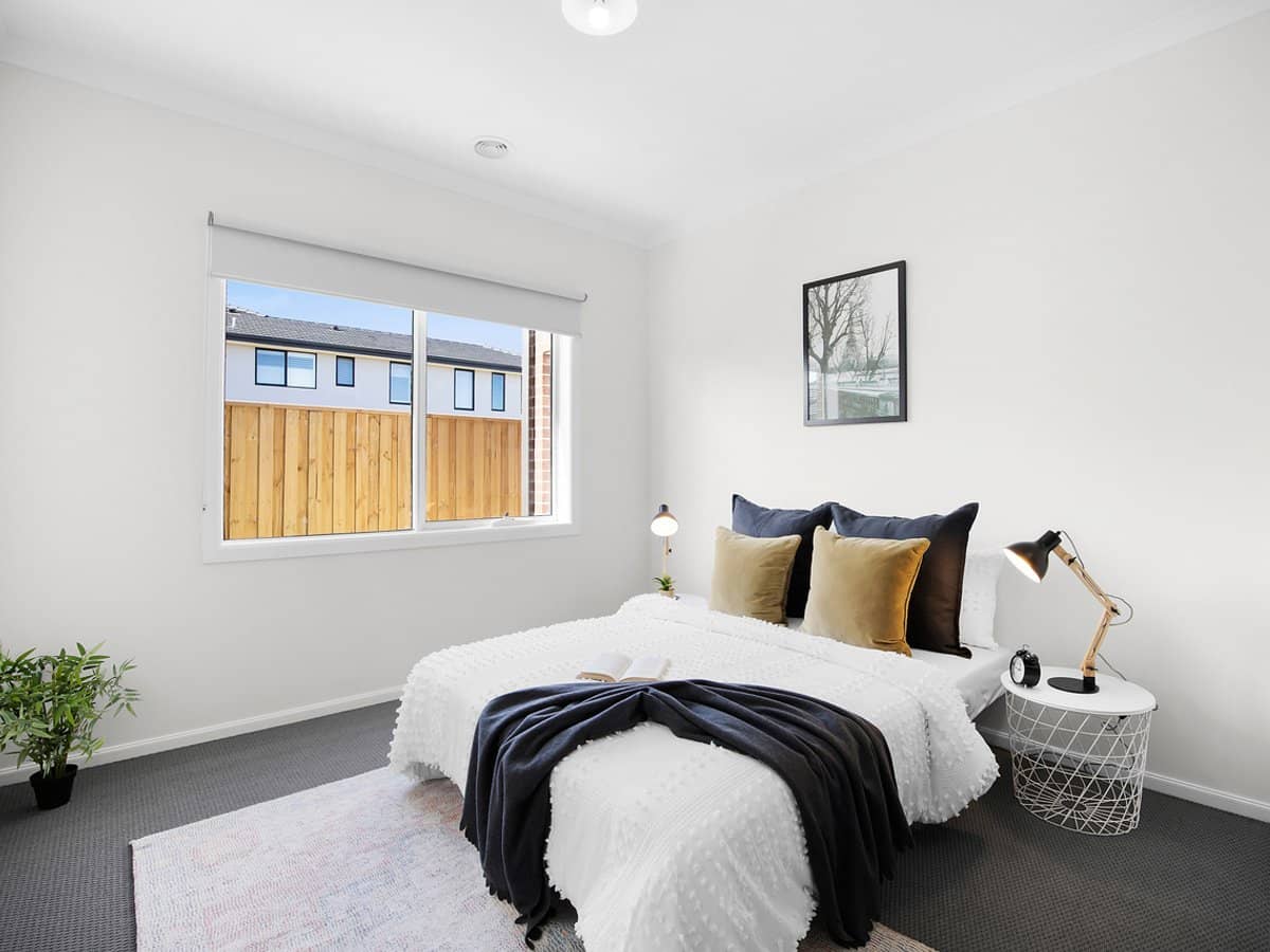 30 Michigan Crescent, MANOR LAKES - Thumbnail 18