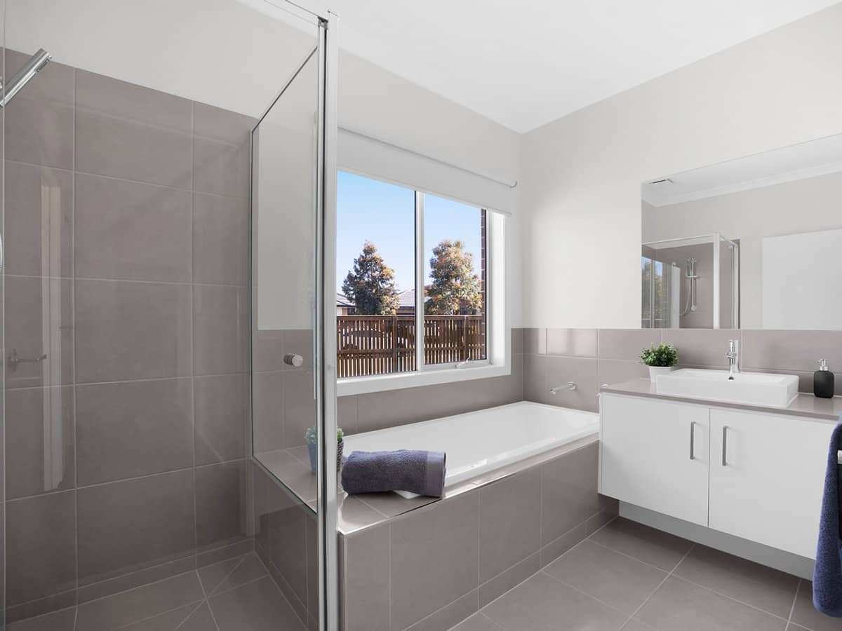 30 Michigan Crescent, MANOR LAKES - Thumbnail 19