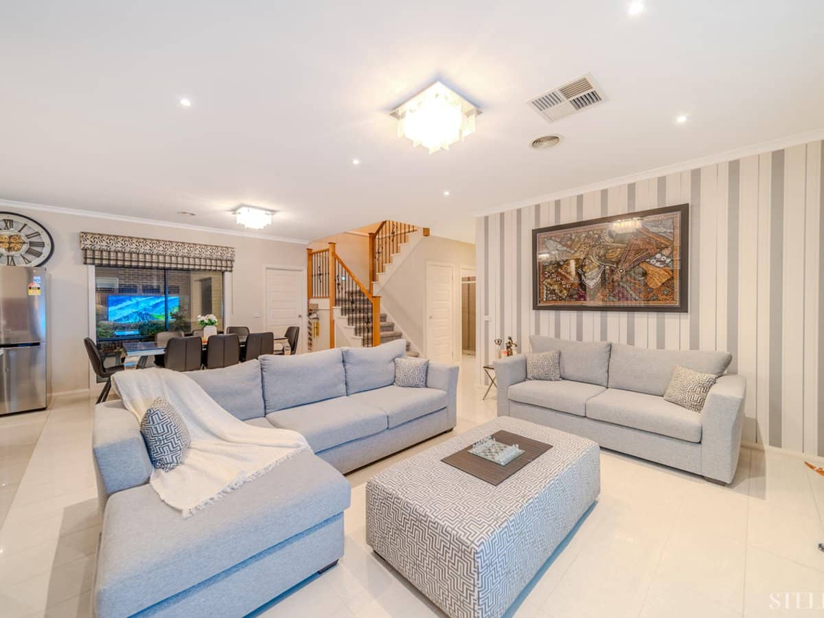 35 Cohens Way, PAKENHAM - Thumbnail 6