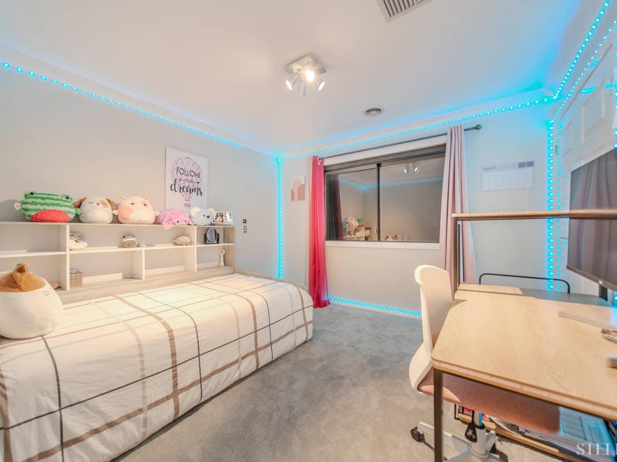 35 Cohens Way, PAKENHAM - Thumbnail 12