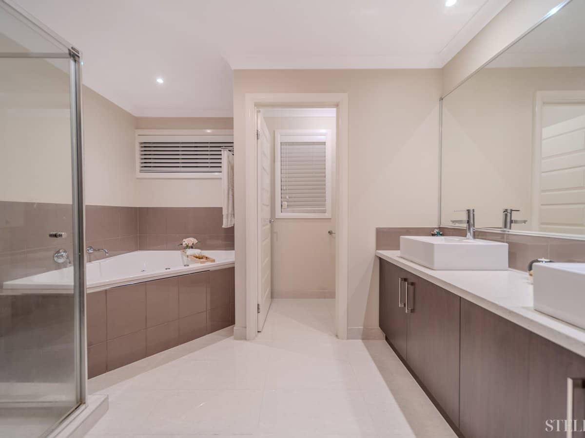 35 Cohens Way, PAKENHAM - Thumbnail 13