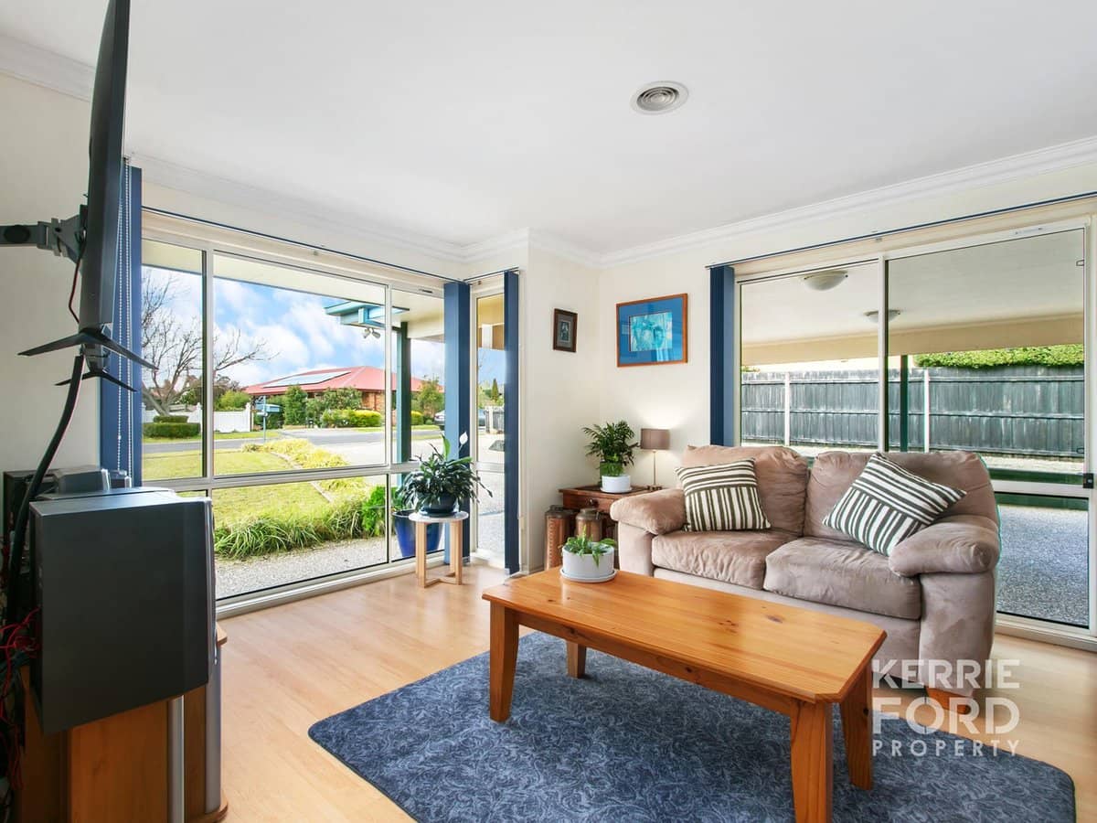 12 Fairway Drive, TRARALGON - Thumbnail 12