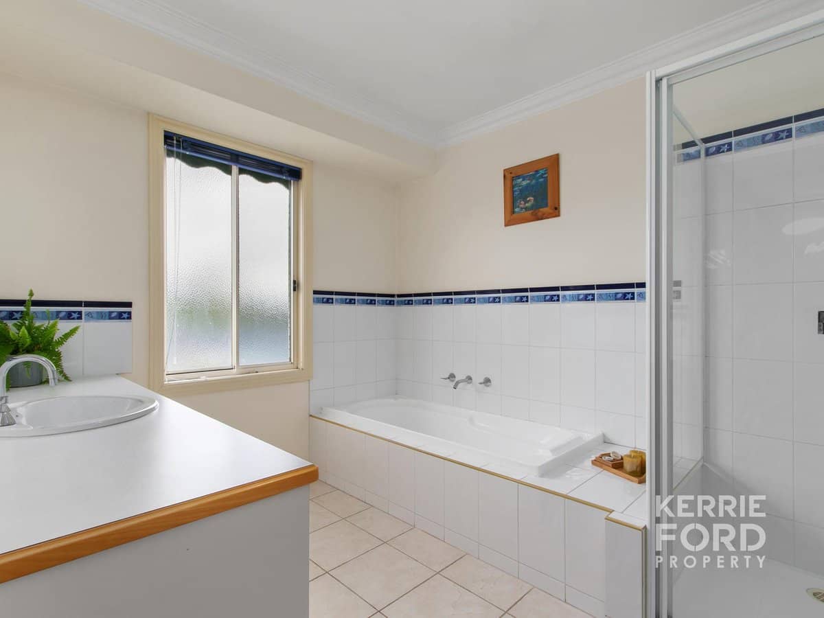 12 Fairway Drive, TRARALGON - Thumbnail 18