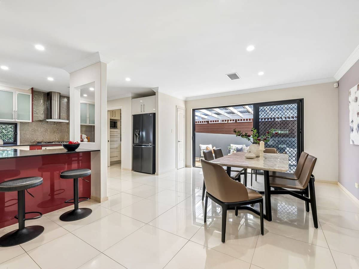 49 Wyangan Valley Way, MUDGEERABA - Thumbnail 7