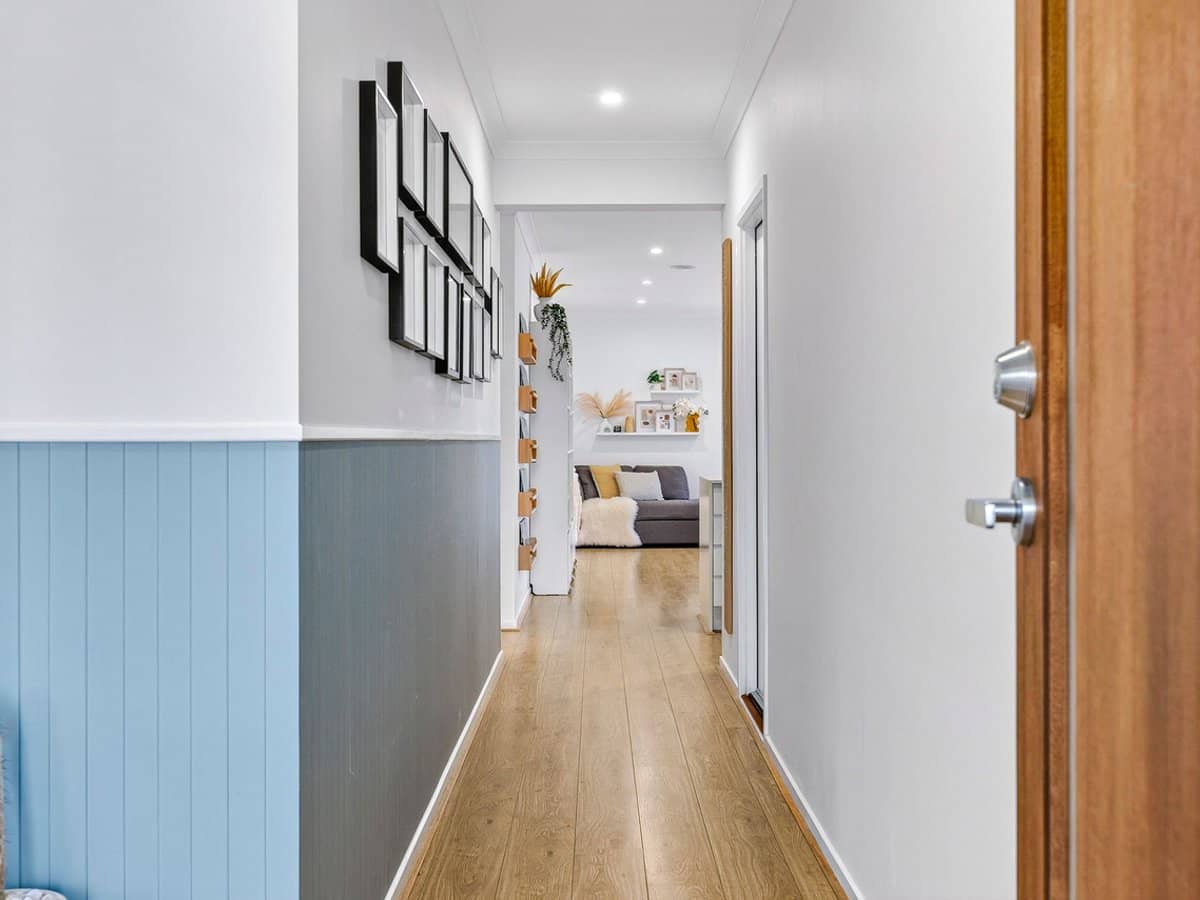 56 Cordhill Circuit, AINTREE - Thumbnail 3