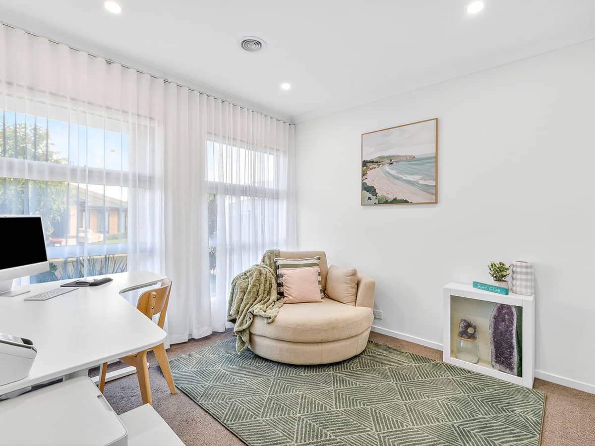 56 Cordhill Circuit, AINTREE - Thumbnail 4