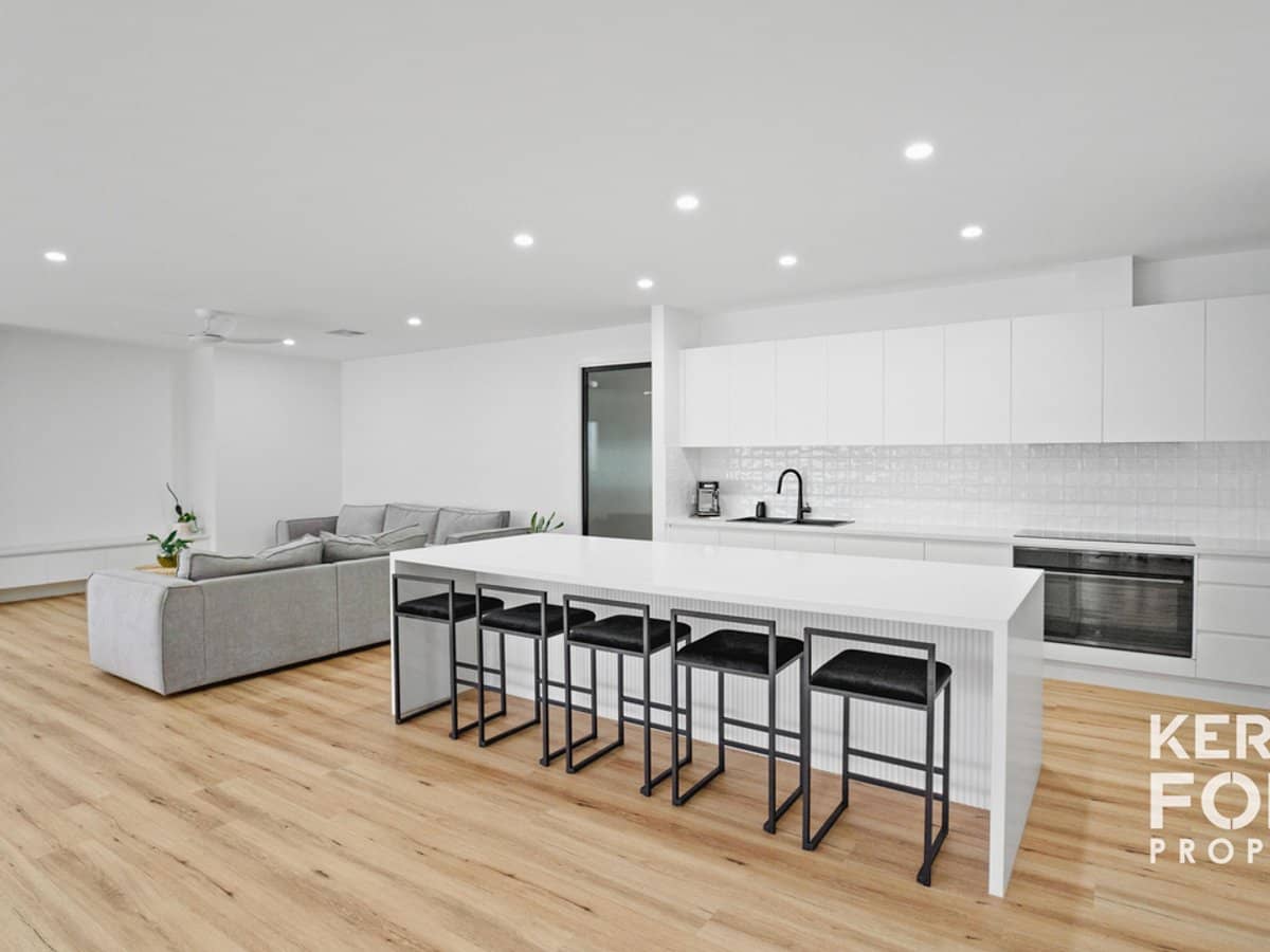 140 Breed Street, TRARALGON - Thumbnail 3