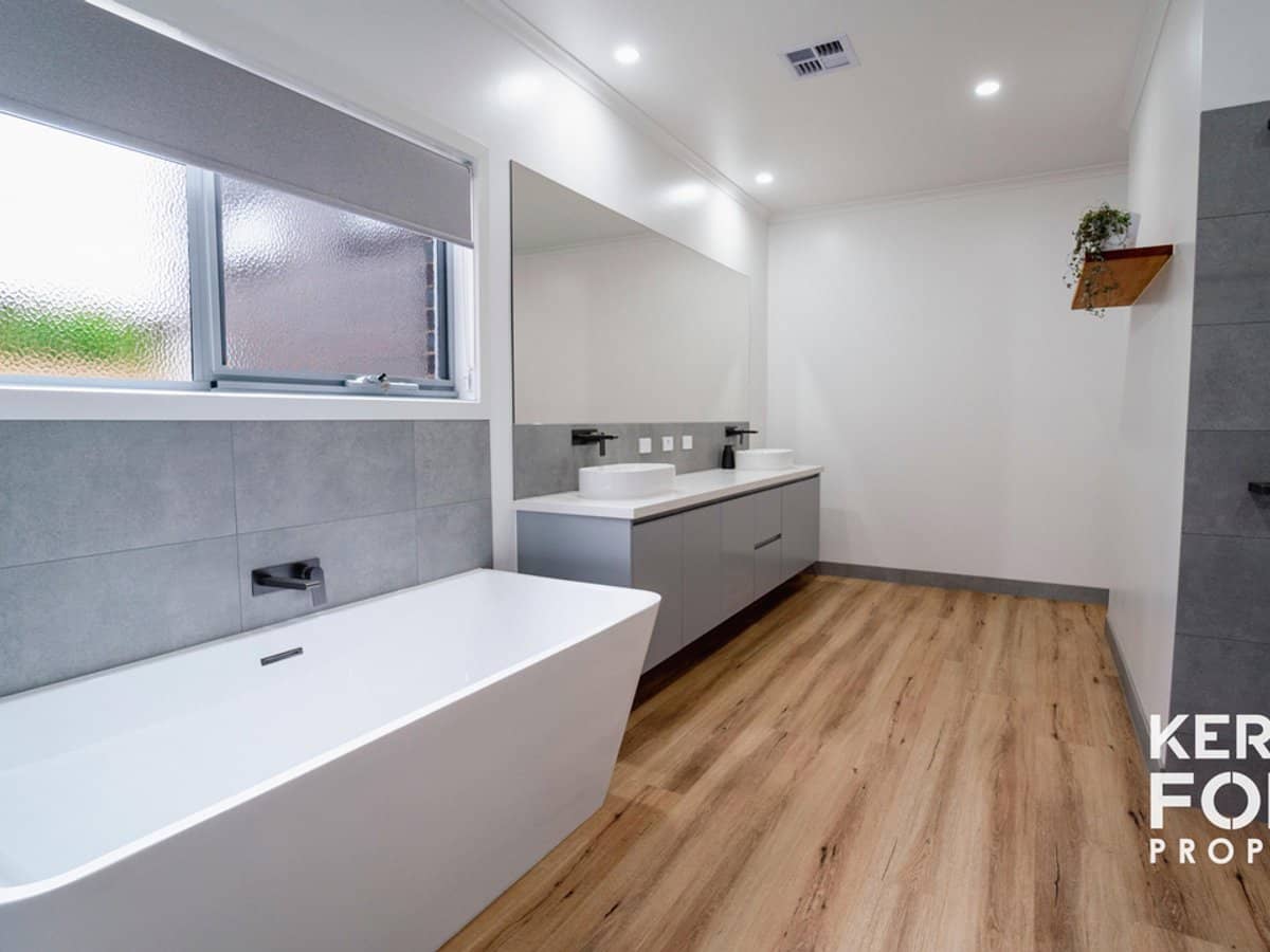 140 Breed Street, TRARALGON - Thumbnail 19