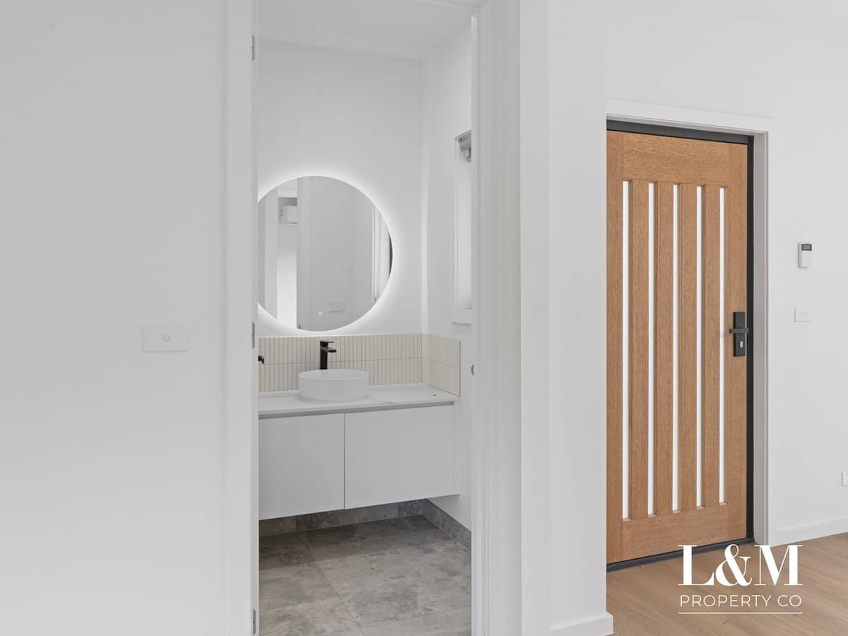 29 Kiewa Crescent, DALLAS - Thumbnail 5